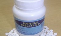 How to take Dapsone?