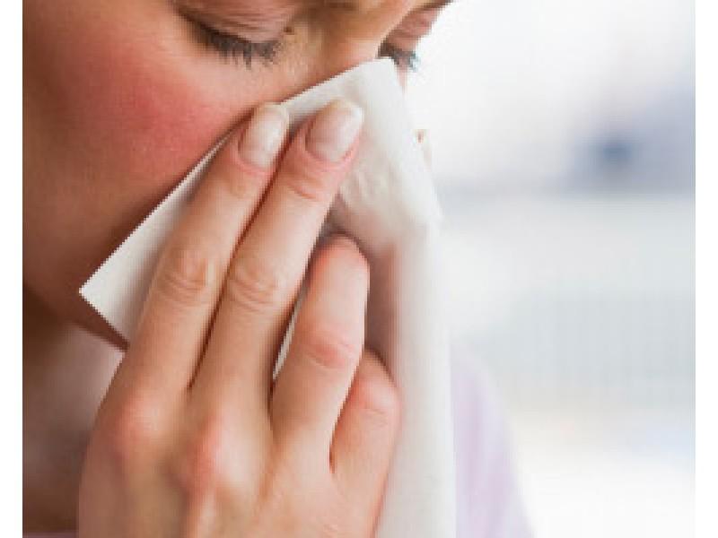 What causes allergic rhinitis?